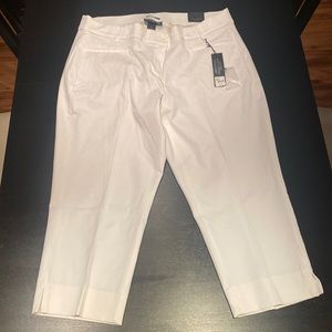 NWT LANE BRYANT White Capri Pants